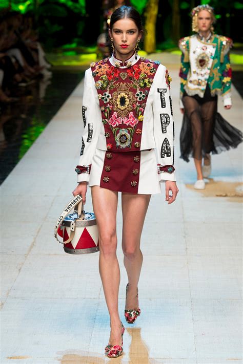 dolce and gabbana fashion shows